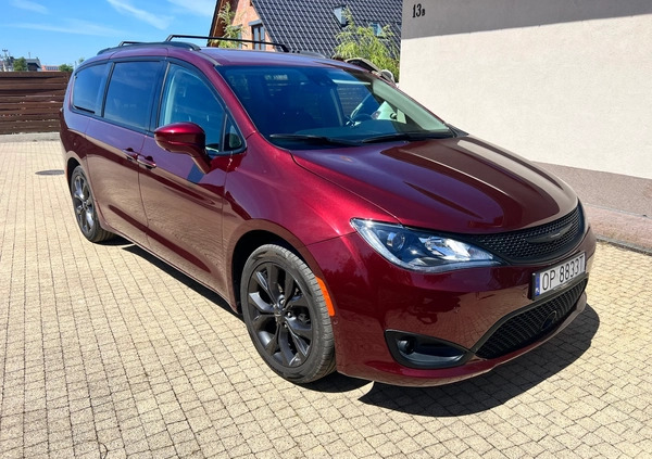 Chrysler Pacifica cena 129700 przebieg: 35800, rok produkcji 2019 z Kuźnia Raciborska małe 497
